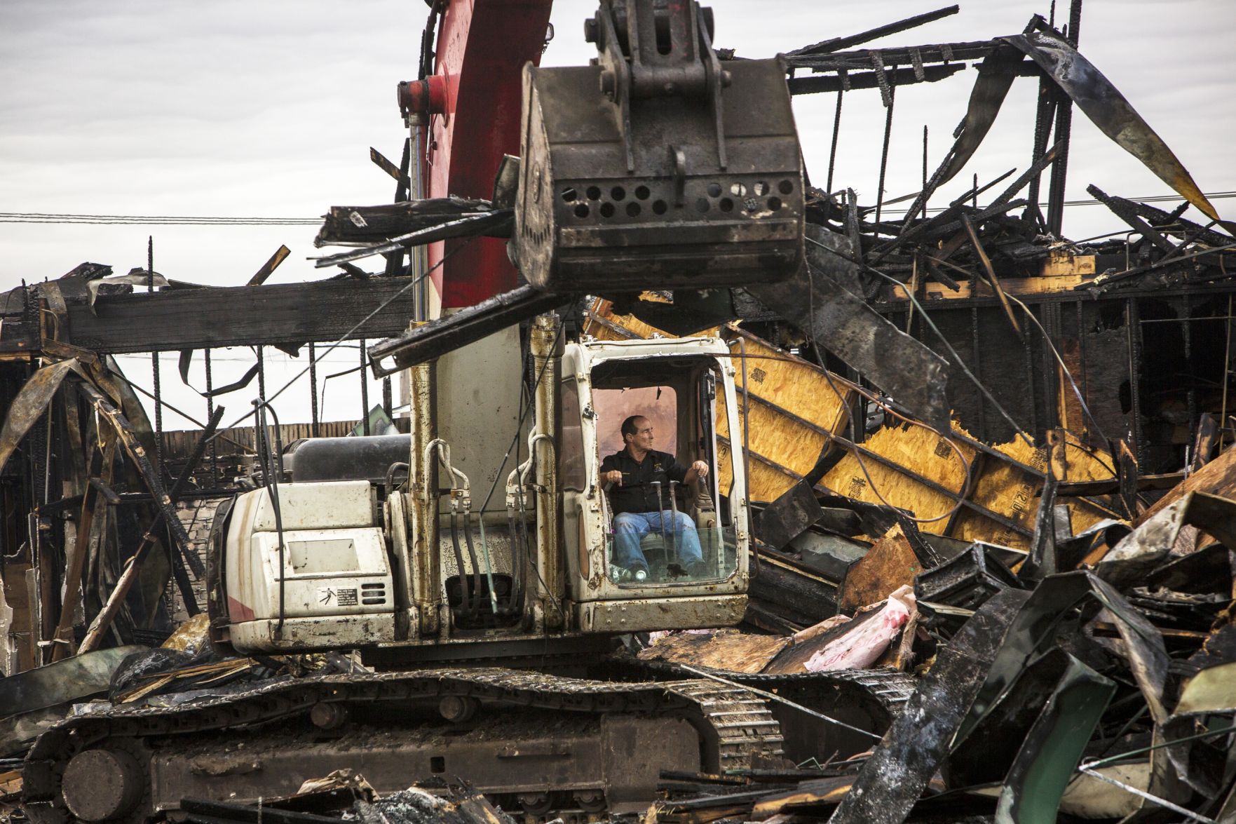 Demolition begins at Victoria Islamic Center